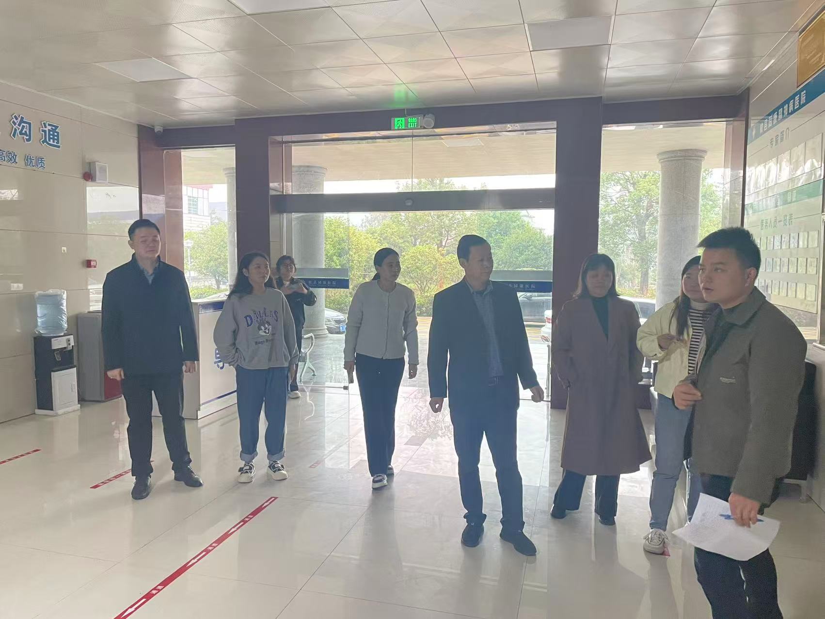 市县统计局一线办公 精准服务 助力新市镇企业“小升规”