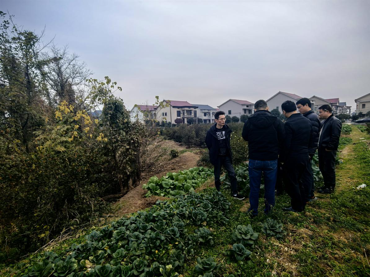 春联街道：柘合社区农田道路拓宽规划启新程