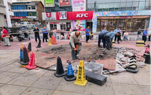 联星街道胜利社区就中心城区市容秩序开展专项整治行动